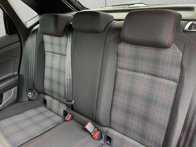 Volkswagen Polo 2.0 TSI DSG GTI