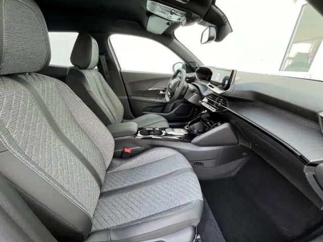 Peugeot E-2008 Allure Pack