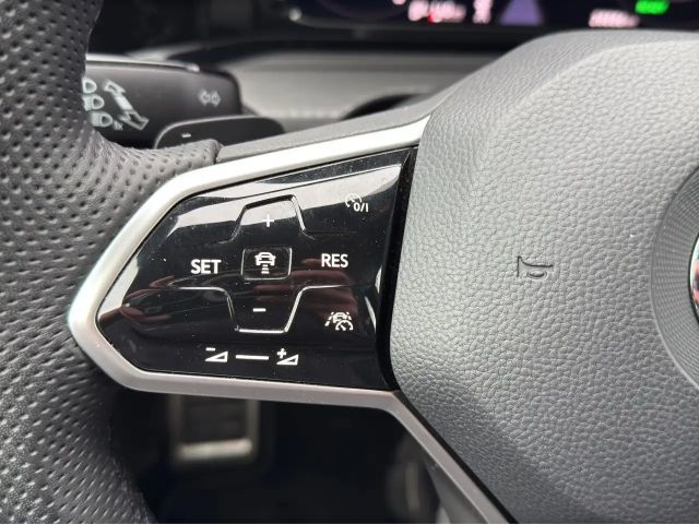 Volkswagen Golf DSG GTE Golf VIII