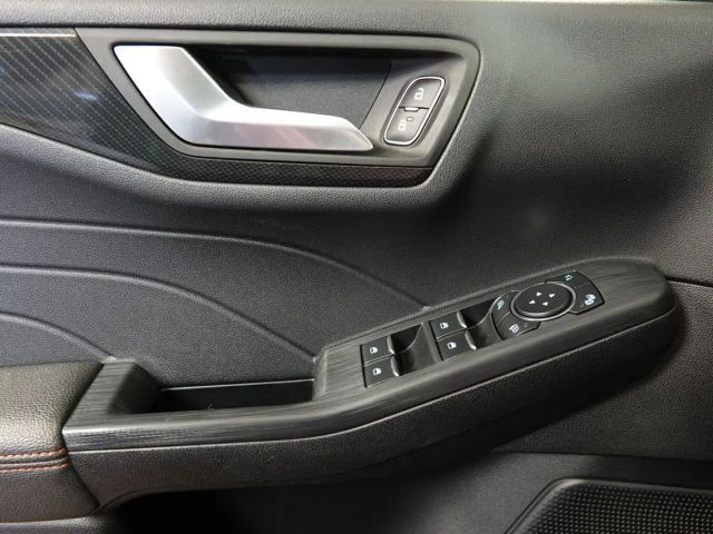 Ford Kuga Plug in Hybrid ST Line X