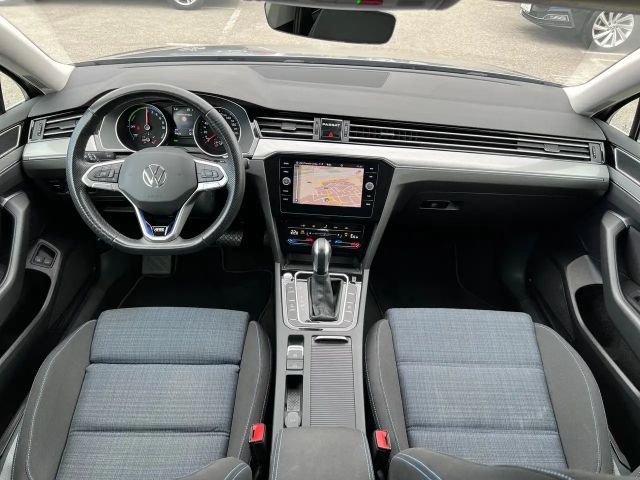 Volkswagen Passat DSG GTE Variant
