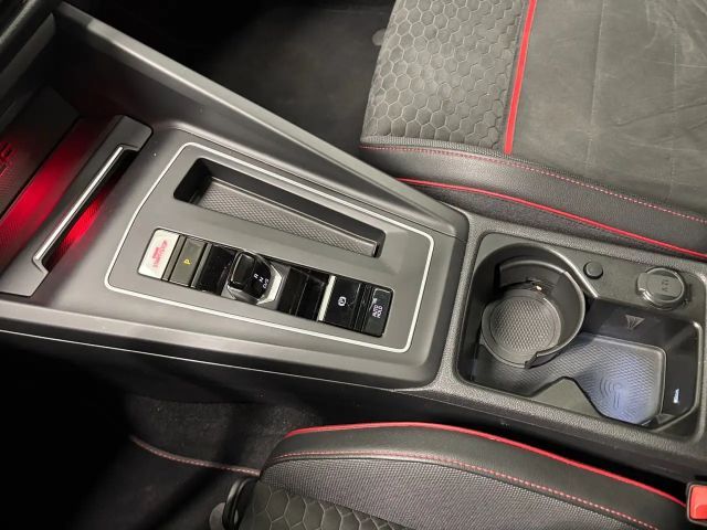 Volkswagen Golf DSG GTI