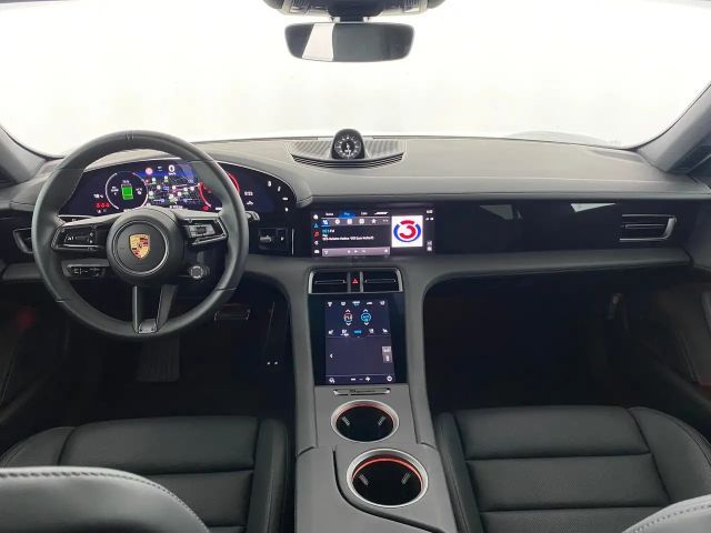 Porsche Taycan 4 Cross Turismo