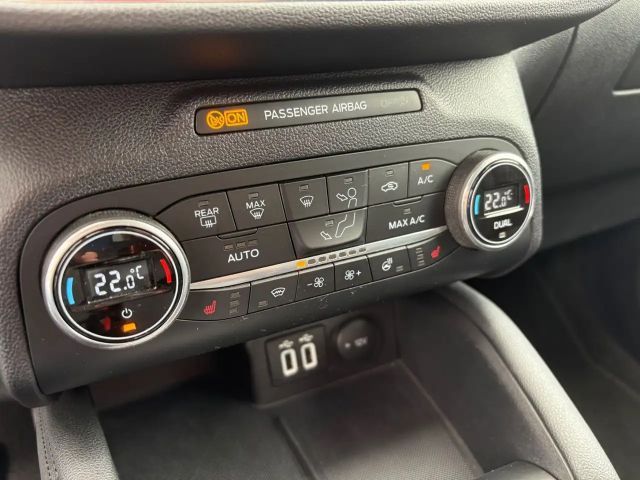 Ford Kuga Plug in Hybrid Titanium