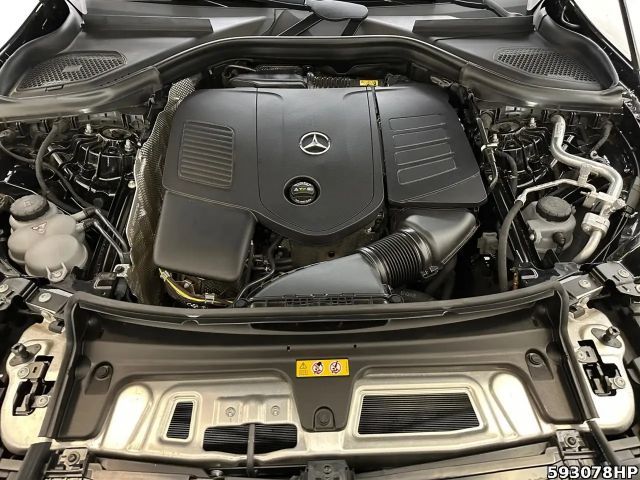 Mercedes-Benz GLC 300 4MATIC AMG Line