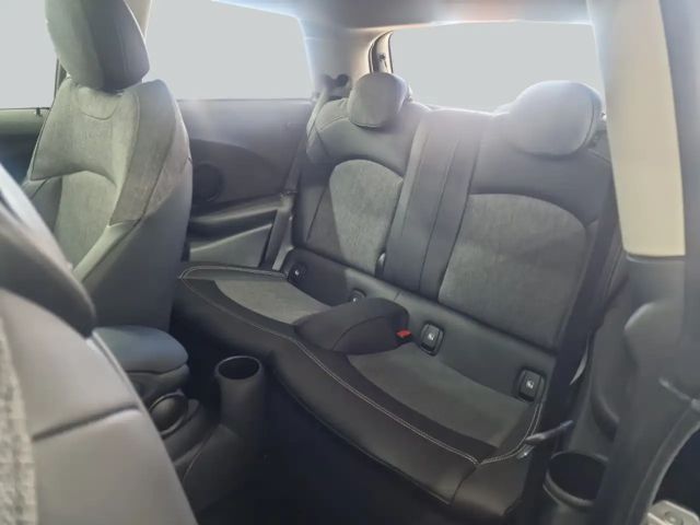 MINI One One Aut. Classic Trim *Navi*Pano*SHZ*