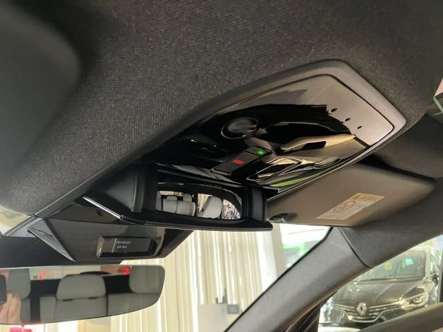 Renault Espace E-Tech Hybrid Iconic