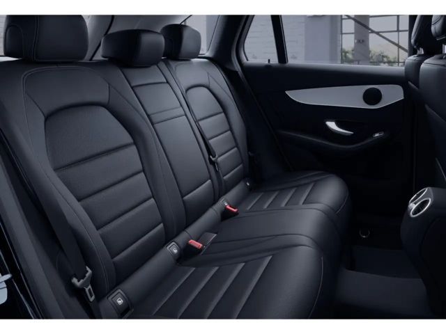 Mercedes-Benz GLC 300 4MATIC AMG Line