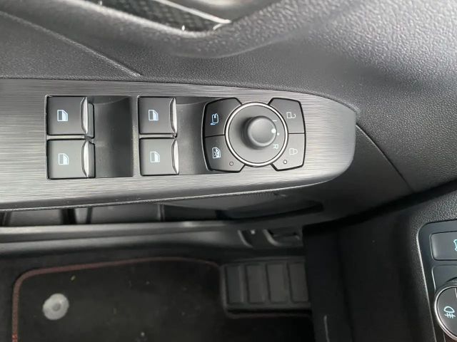 Ford Kuga EcoBoost ST Line X