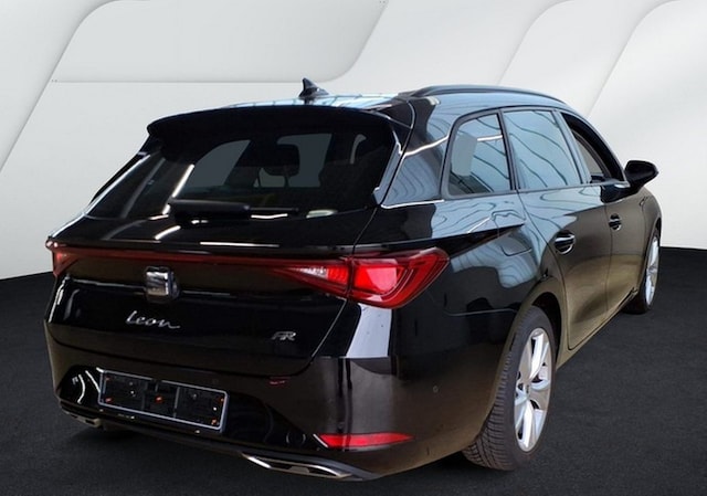 Seat Leon 1.5 eTSI FR-lijn Sportstourer