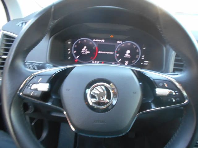 Skoda Karoq 1.5 TSI Ambition