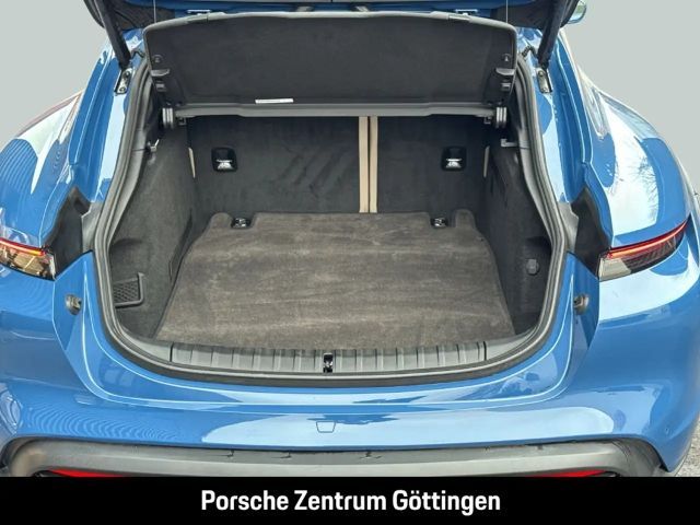 Porsche Taycan 4 Cross Turismo