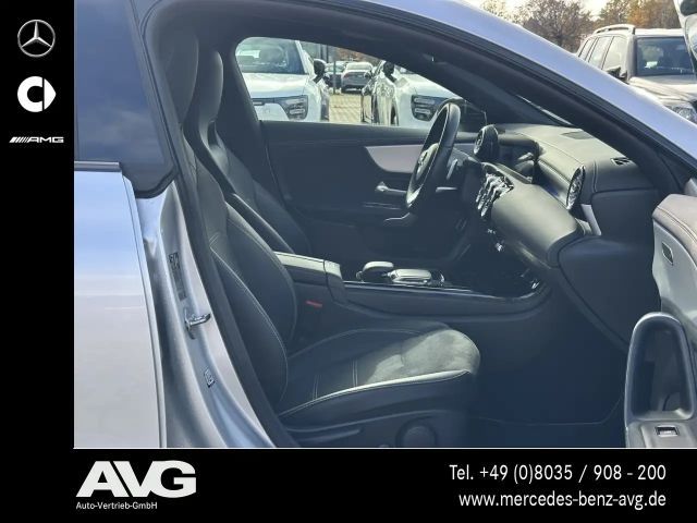 Mercedes-Benz CLA 200 AMG Line Shooting Brake