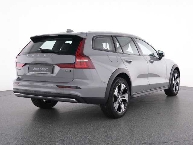 Volvo V60 Cross Country CC