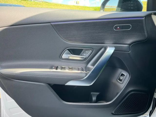 Mercedes-Benz A 180 Progressive