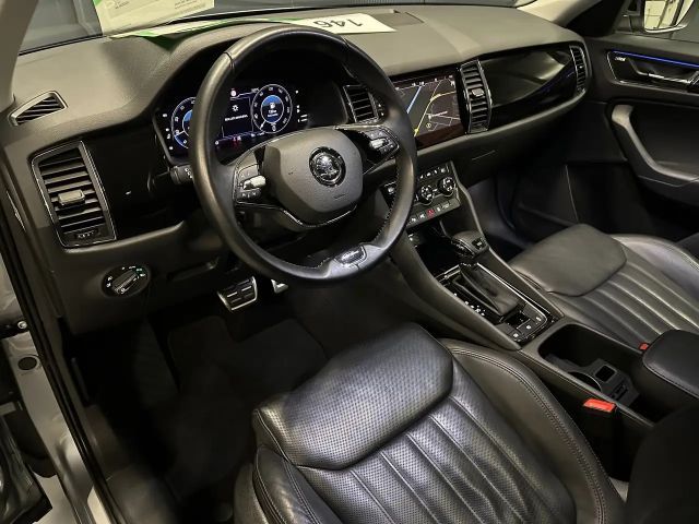 Skoda Kodiaq L&K *LEDER*PANORAMA*360*SitzKlima*Traveller Plus*