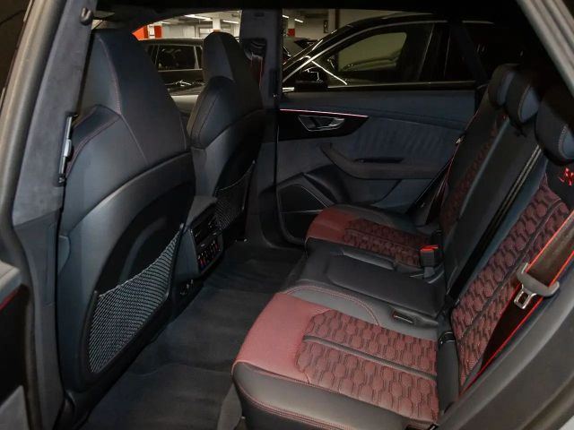 Audi RS Q8 4.0 TFSI Performance Quattro
