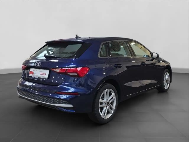 Audi A3 30 TDI Sedan