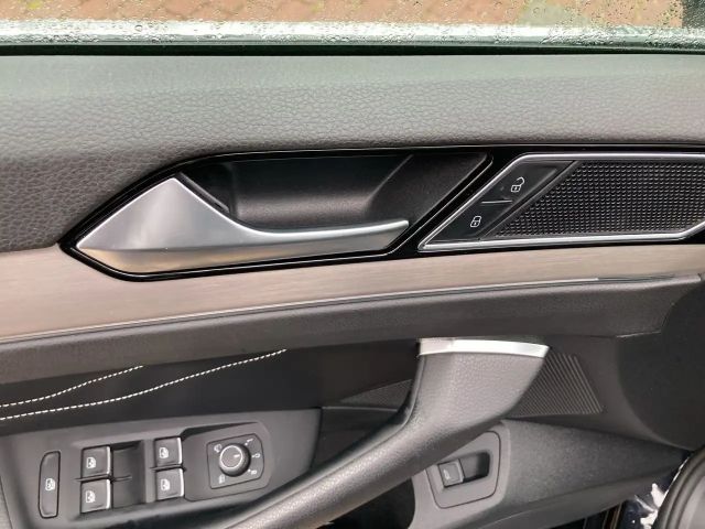 Volkswagen Passat 2.0 TSI DSG R-Line Variant