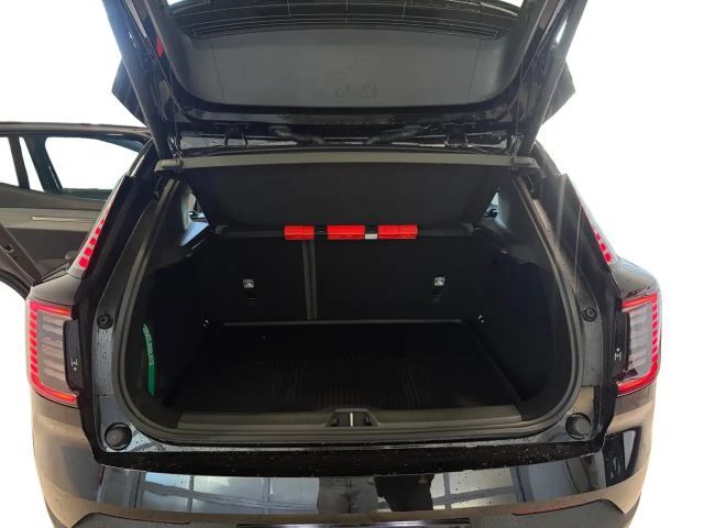 Volvo EX30 Performance Twin motor Ultra