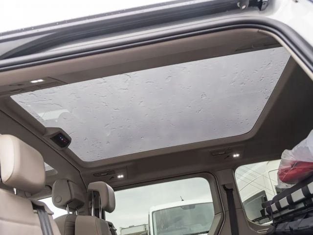 Volkswagen Multivan 2.0 TDI DSG Lang Life T7