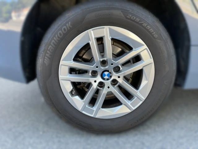 BMW 216 216i Active Tourer Sedan