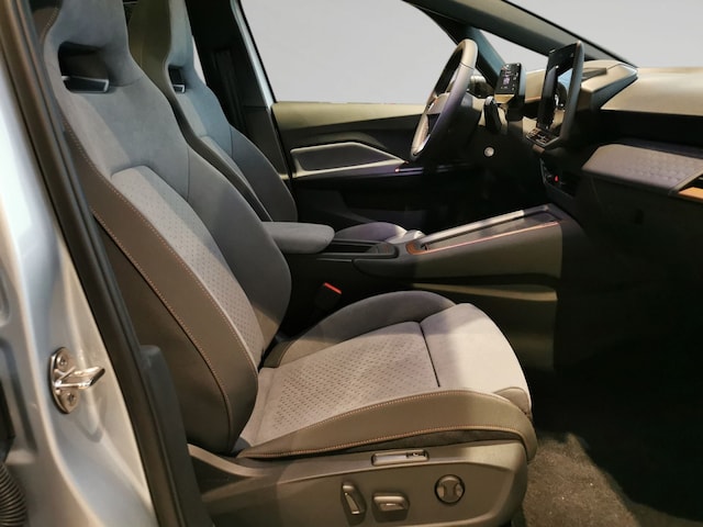 Cupra Born Born Edition Dynamic LED Navi Head Up Panorama