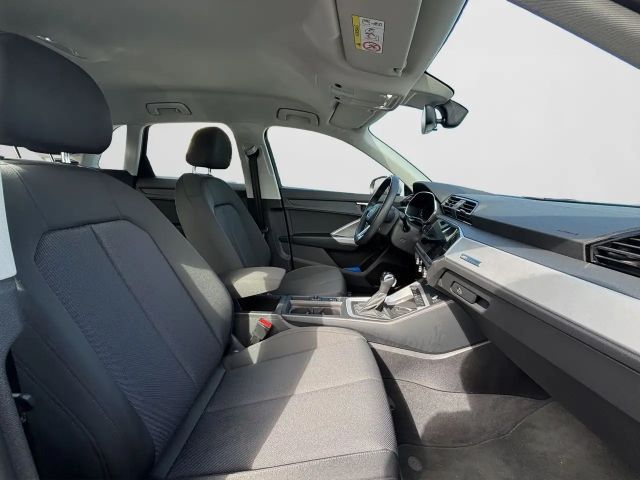 Audi Q3 35 TDI S-Tronic