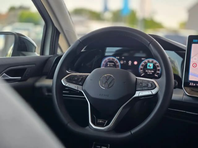 Volkswagen Golf 1.5 eTSI DSG Golf VIII