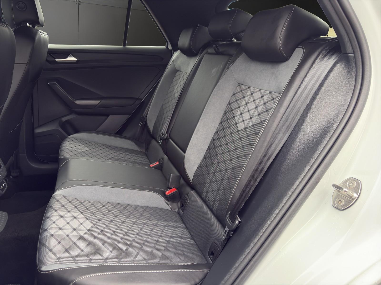 Volkswagen T-Roc 2.0 TSI DSG R-Line