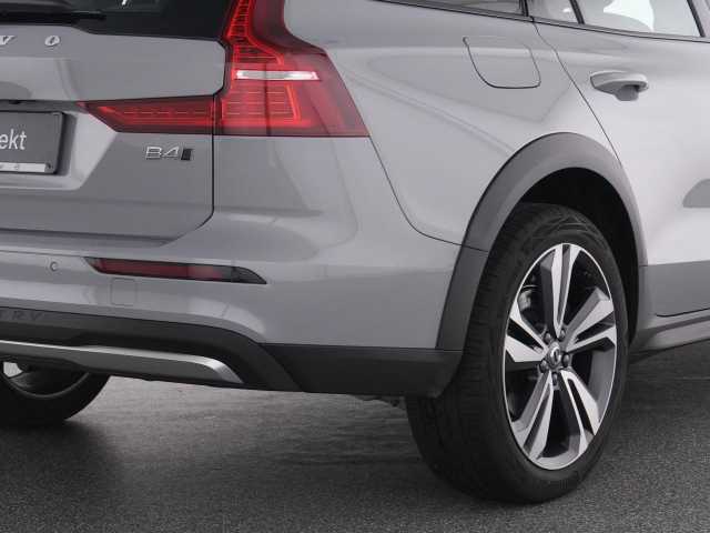 Volvo V60 Cross Country CC