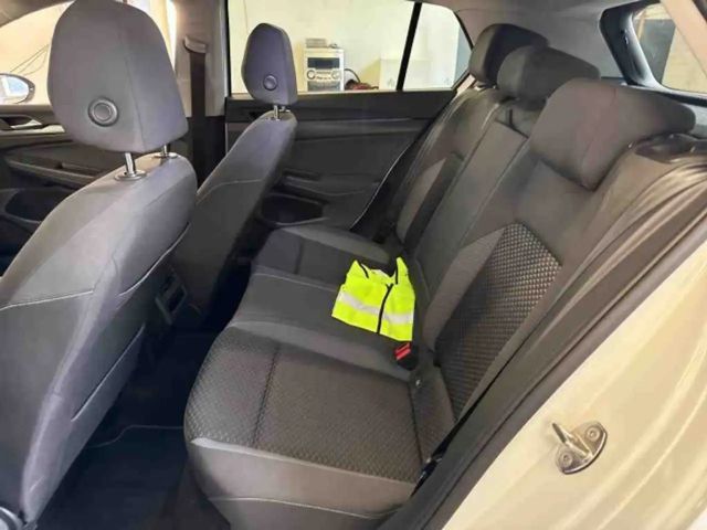 Volkswagen Golf 1.5 TSI