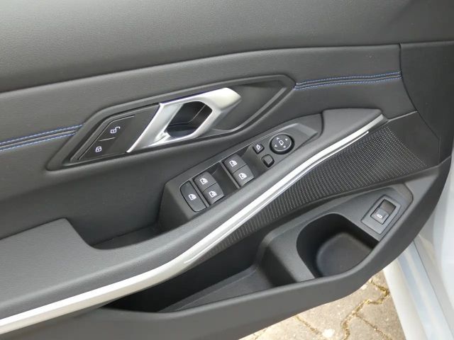 BMW 320 320i Comfort pakket M-Sport Touring