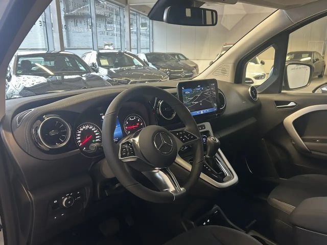 Mercedes-Benz T 180 T 180 FACELIFT24+EDITION+LED+KAMERA+CARPLAY