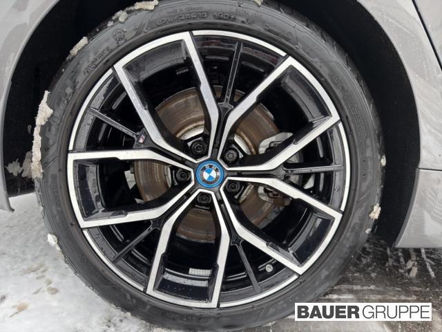 BMW 545 545e Sedan xDrive