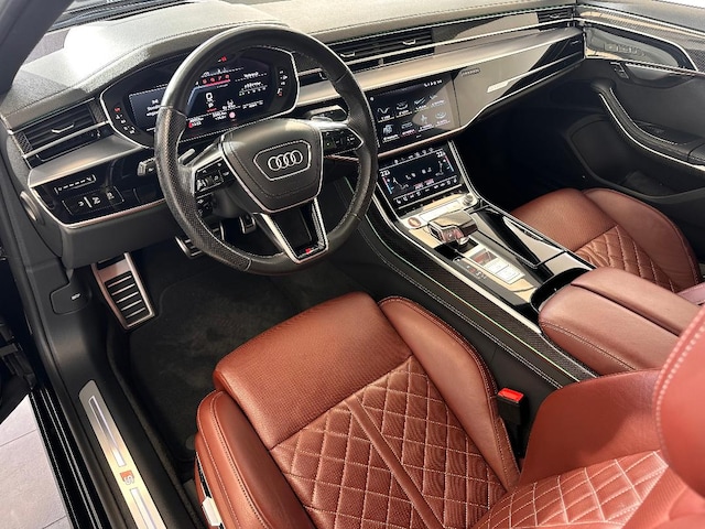 Audi S8 Quattro
