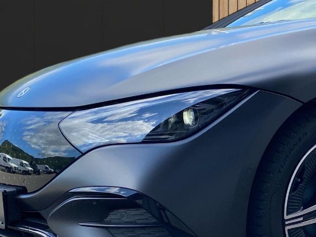 Mercedes-Benz EQE 350 Sedan