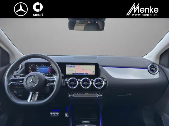 Mercedes-Benz B 220 AMG Line B 220 d Sedan