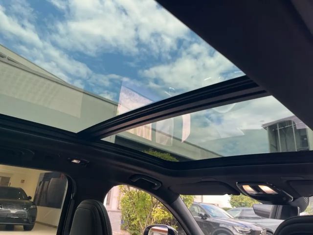 Volvo XC60 AWD Dark Plus T6