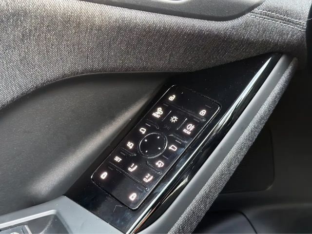 Audi Q6 e-tron Performance S-Line