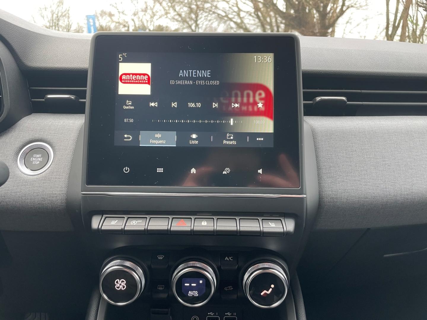 Mitsubishi Colt Plus Voll-LED/Rückfahrkam./CarPlay Navi dig