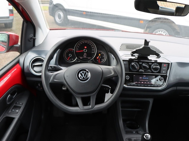 Volkswagen up! Move Move up!