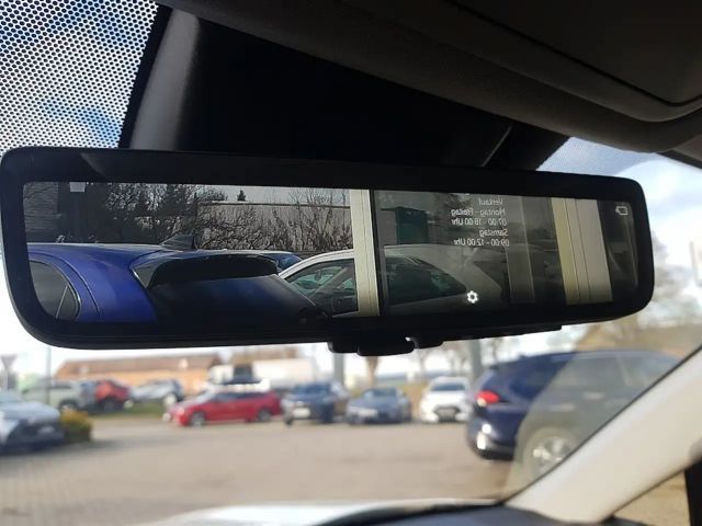 Toyota RAV4 4x2 Hybride Team D