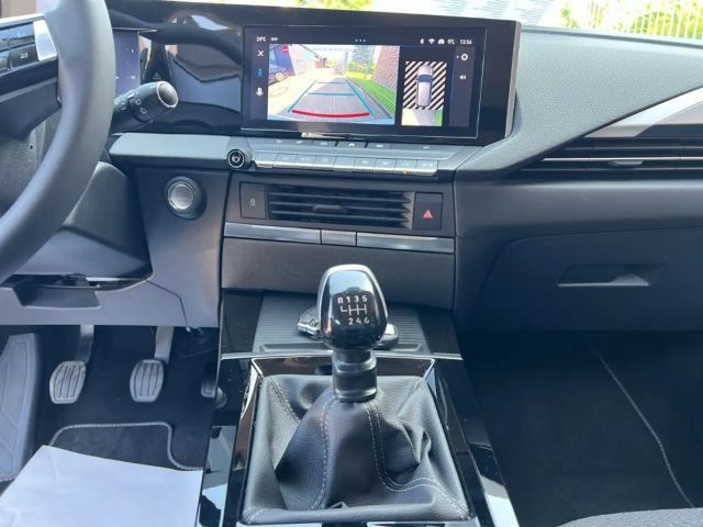 Opel Astra 1.2 Turbo