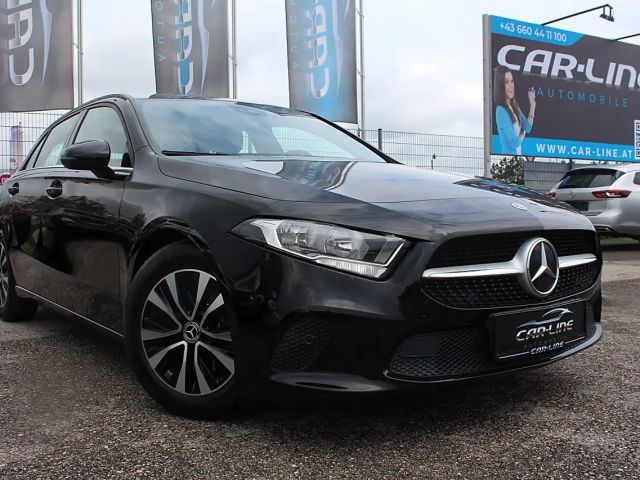 Mercedes-Benz A 200 A 200 d