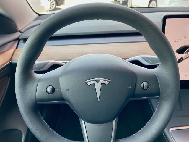 Tesla Model 3 Long Range