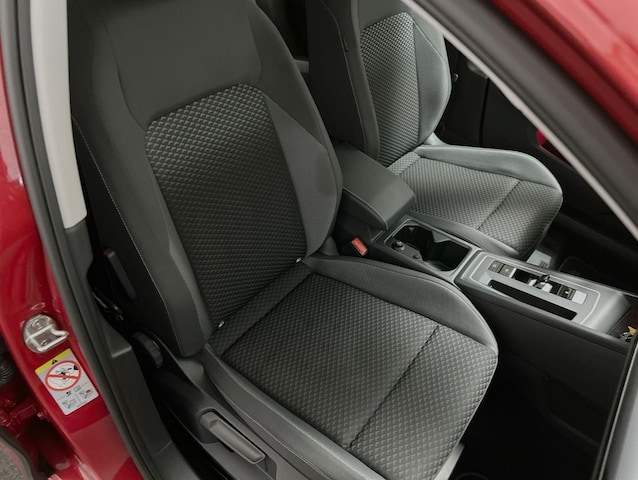 Volkswagen Golf 1.5 eTSI DSG Golf VIII