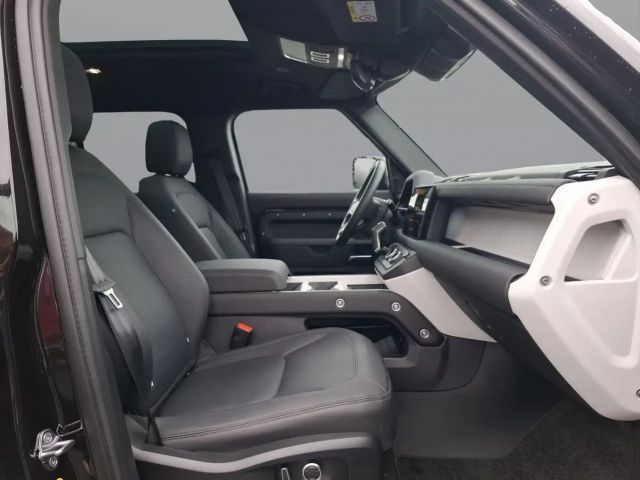 Land Rover Defender D300 Dynamic SE