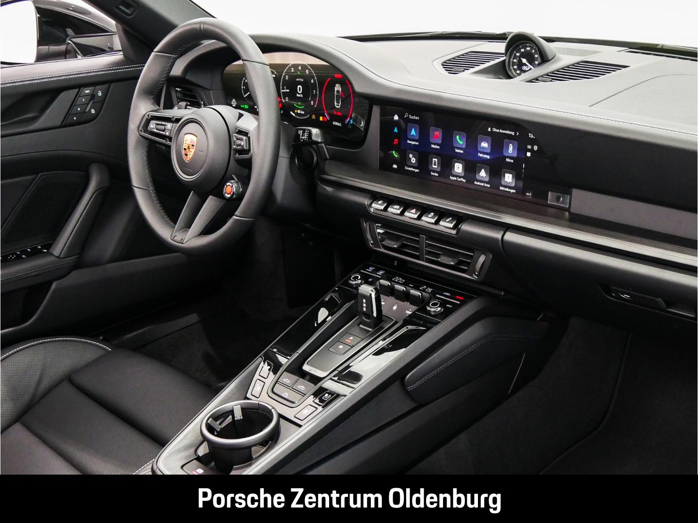 Porsche 911 992 Cabriolet Carrera GTS