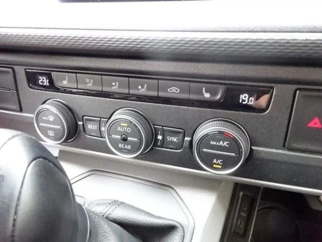 Volkswagen Caravelle DSG Lang T6